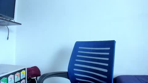 Jax and Lu online show from October 18, 9:37 pm