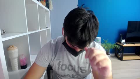 Tommy online show from January 22, 3:40 pm