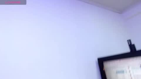 sexxxhorny_ online show from February 22, 2:50 am