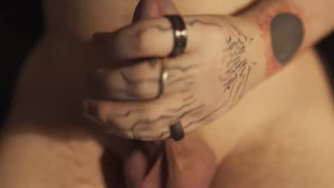 Snapshot of sexy98165 chatting on November 4, 10:25 am sexy98165 online show from November 4, 10:25 am