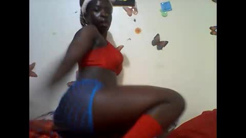 Snapshot of sexy_annbel chatting on November 13, 10:19 pm Ann online show from November 13, 10:19 pm