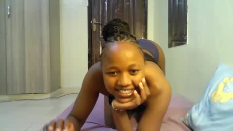 Snapshot of sexy_ariana_2 chatting on February 7, 12:50 pm Ariana online show from February 7, 12:50 pm