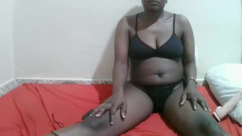 Snapshot of sexy_bbae chatting on September 12, 4:18 pm sexy_bbae online show from September 12, 4:18 pm