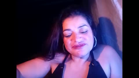 Camy Yamy online show from March 11, 6:53 am