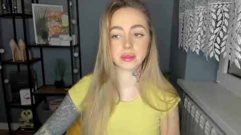 C o r a l i e online show from December 17, 7:29 am