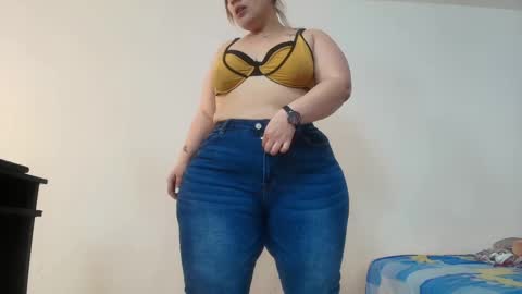 karla           instagram  online show from December 19, 11:03 pm