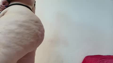 karla           instagram  online show from February 3, 4:41 pm