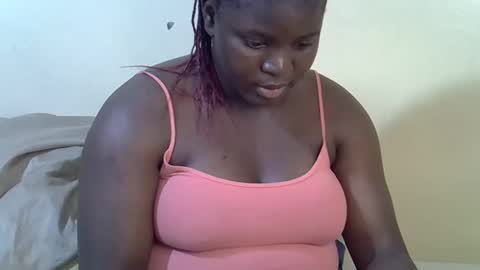 Snapshot of sexy_ebony20 chatting on February 28, 10:52 am ebony online show from February 28, 10:52 am