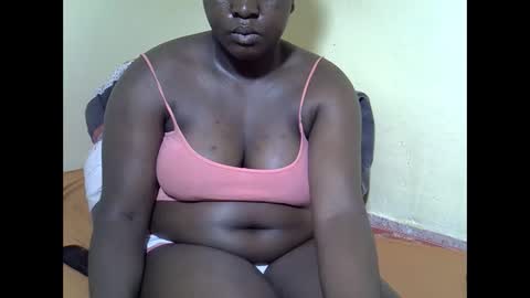 Snapshot of sexy_ebony20 chatting on September 10, 3:50 am ebony online show from September 10, 3:50 am