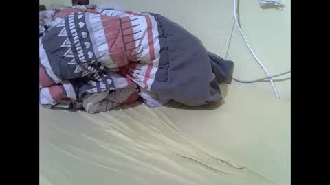 Snapshot of sexy_ebony20 chatting on November 24, 7:19 am ebony online show from November 24, 7:19 am