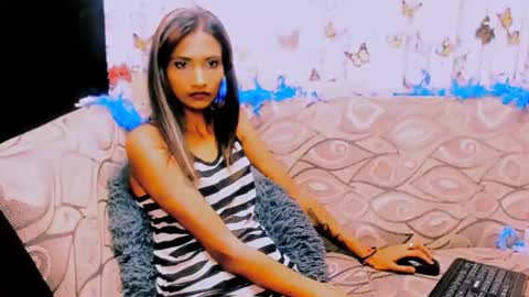 sexy_indian0009 online show from November 8, 8:36 am