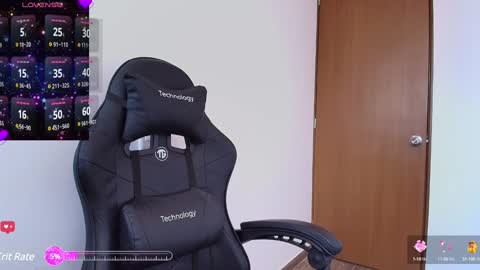 laura  online show from December 27, 2:43 pm