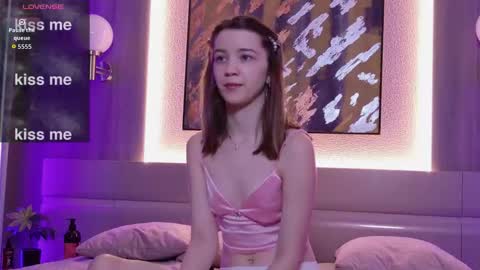 Alison online show from October 15, 1:11 pm