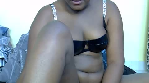 Snapshot of sexy_narohah chatting on October 26, 4:24 pm Narohah online show from October 26, 4:24 pm