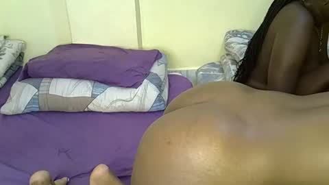 Snapshot of sexy_narohah chatting on December 16, 11:15 am Narohah online show from December 16, 11:15 am