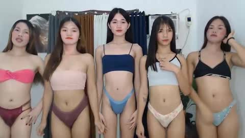 Snapshot of sexy_pantywhose chatting on November 23, 3:28 am sexy_pantywhose online show from November 23, 3:28 am