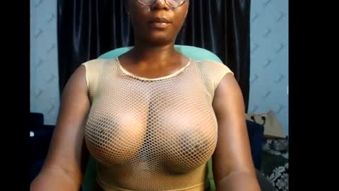 zoe online show from February 8, 6:44 pm