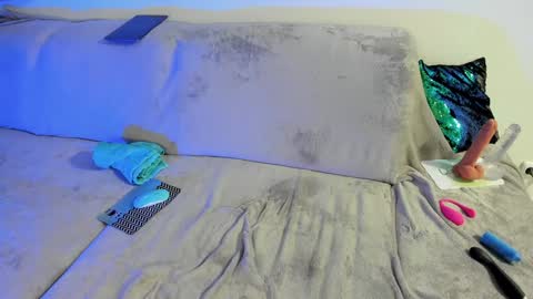 Snapshot of sexyariel15 chatting on January 29, 11:04 pm SexyAriel15 online show from January 29, 11:04 pm