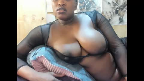 sexyaroze95 online show from November 20, 10:48 am