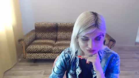 sexybeatriice online show from January 24, 10:21 am