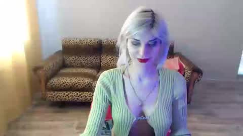 sexybeatriice online show from March 3, 1:31 pm