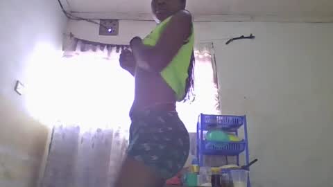 Sexybilha483 online show from January 26, 8:46 am