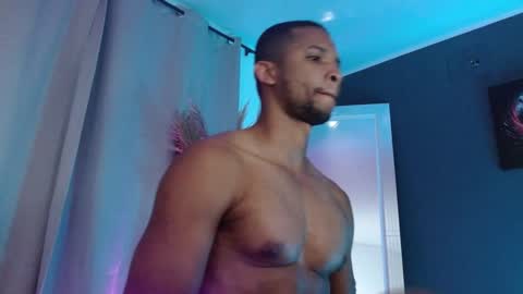 sexyblack online show from December 3, 9:33 am