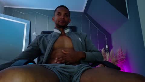 sexyblack online show from December 12, 12:44 pm