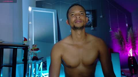 sexyblack online show from December 17, 10:00 pm