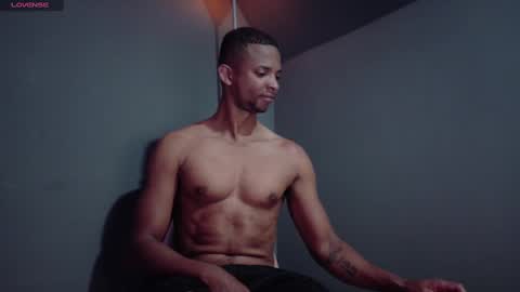 sexyblack online show from March 3, 11:00 am