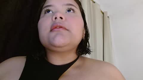 Snapshot of sexychubbyy chatting on February 12, 4:11 pm Eva online show from February 12, 4:11 pm