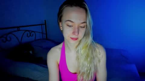 Sophia online show from January 9, 7:52 am