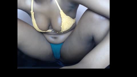 Snapshot of sexydebabe chatting on September 17, 2:13 am sexydebabe online show from September 17, 2:13 am