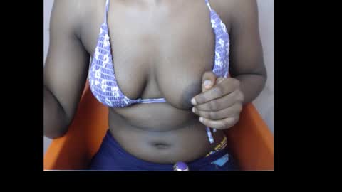 Snapshot of sexydebabe chatting on October 18, 1:19 am sexydebabe online show from October 18, 1:19 am