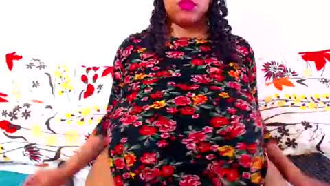 Snapshot of sexyebonylove89 chatting on October 5, 10:13 am sexyebonylove89 online show from October 5, 10:13 am