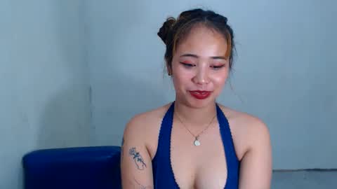 jeanken and jelian online show from February 8, 2:26 am