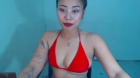 jeanken and jelian online show from February 19, 4:55 am