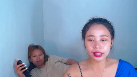 jeanken and jelian online show from March 10, 2:17 am