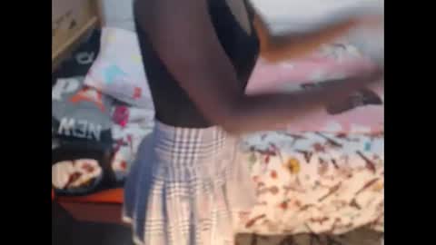 Snapshot of sexyjustin202 chatting on January 2, 10:11 pm sexyjustin202 online show from January 2, 10:11 pm