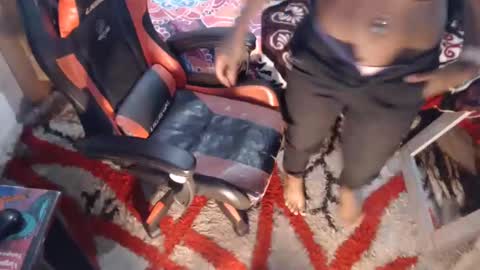 Snapshot of sexyjustin202 chatting on February 12, 11:09 pm sexyjustin202 online show from February 12, 11:09 pm