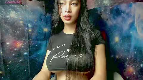 April online show from November 15, 8:22 am