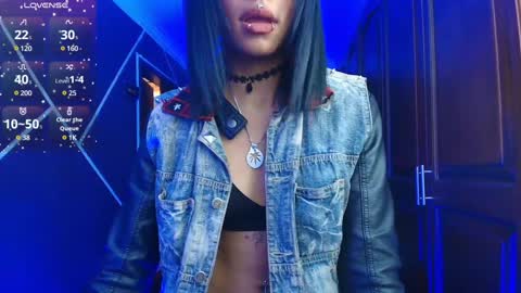 N A F online show from January 13, 7:53 pm