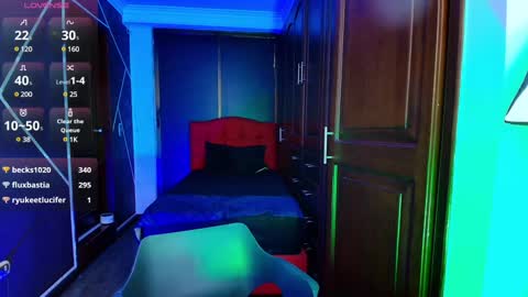 N A F online show from January 17, 10:12 pm