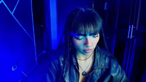 N A F online show from March 5, 10:21 pm