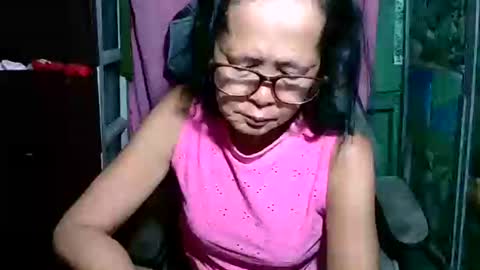 sexyoldangel online show from December 4, 7:50 am