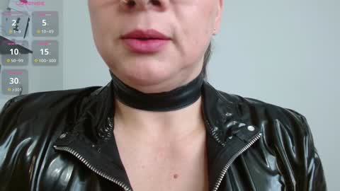 Sexy Psychologist online show from December 15, 2:37 pm