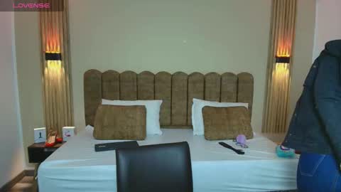 R A C H E L online show from October 7, 11:51 am