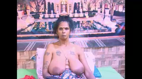 sexyva4u2luv online show from September 13, 9:14 pm