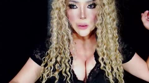 Audrey Maristela online show from September 9, 9:25 pm