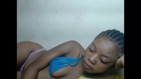 sexyxpeach online show from September 24, 9:07 pm